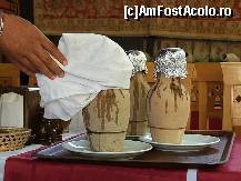 [P03] Am uitat cum se cheamă. Asemănător tajine-ului marocan, se coace la cuptor circa 20 min. » foto by badge®
 - 
<span class="allrVoted glyphicon glyphicon-heart hidden" id="av170793"></span>
<a class="m-l-10 hidden" id="sv170793" onclick="voting_Foto_DelVot(,170793,2468)" role="button">șterge vot <span class="glyphicon glyphicon-remove"></span></a>
<a id="v9170793" class=" c-red"  onclick="voting_Foto_SetVot(170793)" role="button"><span class="glyphicon glyphicon-heart-empty"></span> <b>LIKE</b> = Votează poza</a> <img class="hidden"  id="f170793W9" src="/imagini/loader.gif" border="0" /><span class="AjErrMes hidden" id="e170793ErM"></span>
