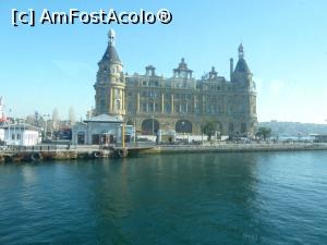 [P10] Trecem pe langa gara Haydarpasa...  » foto by maria55 †
 - 
<span class="allrVoted glyphicon glyphicon-heart hidden" id="av717690"></span>
<a class="m-l-10 hidden" id="sv717690" onclick="voting_Foto_DelVot(,717690,2468)" role="button">șterge vot <span class="glyphicon glyphicon-remove"></span></a>
<a id="v9717690" class=" c-red"  onclick="voting_Foto_SetVot(717690)" role="button"><span class="glyphicon glyphicon-heart-empty"></span> <b>LIKE</b> = Votează poza</a> <img class="hidden"  id="f717690W9" src="/imagini/loader.gif" border="0" /><span class="AjErrMes hidden" id="e717690ErM"></span>