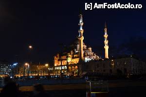 [P24] Moscheea Sultan Valide (Yeni Camii) » foto by fotonicu
 - 
<span class="allrVoted glyphicon glyphicon-heart hidden" id="av394945"></span>
<a class="m-l-10 hidden" id="sv394945" onclick="voting_Foto_DelVot(,394945,2468)" role="button">șterge vot <span class="glyphicon glyphicon-remove"></span></a>
<a id="v9394945" class=" c-red"  onclick="voting_Foto_SetVot(394945)" role="button"><span class="glyphicon glyphicon-heart-empty"></span> <b>LIKE</b> = Votează poza</a> <img class="hidden"  id="f394945W9" src="/imagini/loader.gif" border="0" /><span class="AjErrMes hidden" id="e394945ErM"></span>