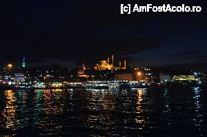 [P25] moscheia SULEYMANIE si turnul lui Bayazid (cel verde), vazute de pe podul Galata » foto by fotonicu
 - 
<span class="allrVoted glyphicon glyphicon-heart hidden" id="av394946"></span>
<a class="m-l-10 hidden" id="sv394946" onclick="voting_Foto_DelVot(,394946,2468)" role="button">șterge vot <span class="glyphicon glyphicon-remove"></span></a>
<a id="v9394946" class=" c-red"  onclick="voting_Foto_SetVot(394946)" role="button"><span class="glyphicon glyphicon-heart-empty"></span> <b>LIKE</b> = Votează poza</a> <img class="hidden"  id="f394946W9" src="/imagini/loader.gif" border="0" /><span class="AjErrMes hidden" id="e394946ErM"></span>