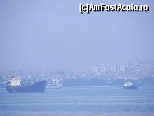 [P21] Vedere de pe ferry Bandirma - Istanbul - ne apropiem de Istanbul » foto by biancuta
 - 
<span class="allrVoted glyphicon glyphicon-heart hidden" id="av157380"></span>
<a class="m-l-10 hidden" id="sv157380" onclick="voting_Foto_DelVot(,157380,2468)" role="button">șterge vot <span class="glyphicon glyphicon-remove"></span></a>
<a id="v9157380" class=" c-red"  onclick="voting_Foto_SetVot(157380)" role="button"><span class="glyphicon glyphicon-heart-empty"></span> <b>LIKE</b> = Votează poza</a> <img class="hidden"  id="f157380W9" src="/imagini/loader.gif" border="0" /><span class="AjErrMes hidden" id="e157380ErM"></span>