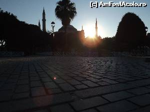 [P04] Hagia Sophia în răsărit de soare » foto by cloverina
 - 
<span class="allrVoted glyphicon glyphicon-heart hidden" id="av526790"></span>
<a class="m-l-10 hidden" id="sv526790" onclick="voting_Foto_DelVot(,526790,2468)" role="button">șterge vot <span class="glyphicon glyphicon-remove"></span></a>
<a id="v9526790" class=" c-red"  onclick="voting_Foto_SetVot(526790)" role="button"><span class="glyphicon glyphicon-heart-empty"></span> <b>LIKE</b> = Votează poza</a> <img class="hidden"  id="f526790W9" src="/imagini/loader.gif" border="0" /><span class="AjErrMes hidden" id="e526790ErM"></span>