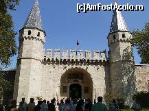 [P17] Intrarea in Palatul Topkapi » foto by yuly68*
 - 
<span class="allrVoted glyphicon glyphicon-heart hidden" id="av385389"></span>
<a class="m-l-10 hidden" id="sv385389" onclick="voting_Foto_DelVot(,385389,2468)" role="button">șterge vot <span class="glyphicon glyphicon-remove"></span></a>
<a id="v9385389" class=" c-red"  onclick="voting_Foto_SetVot(385389)" role="button"><span class="glyphicon glyphicon-heart-empty"></span> <b>LIKE</b> = Votează poza</a> <img class="hidden"  id="f385389W9" src="/imagini/loader.gif" border="0" /><span class="AjErrMes hidden" id="e385389ErM"></span>