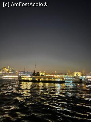 [P12] Vedere de pe ferriboat » foto by catrinel
 - 
<span class="allrVoted glyphicon glyphicon-heart hidden" id="av1355682"></span>
<a class="m-l-10 hidden" id="sv1355682" onclick="voting_Foto_DelVot(,1355682,2468)" role="button">șterge vot <span class="glyphicon glyphicon-remove"></span></a>
<a id="v91355682" class=" c-red"  onclick="voting_Foto_SetVot(1355682)" role="button"><span class="glyphicon glyphicon-heart-empty"></span> <b>LIKE</b> = Votează poza</a> <img class="hidden"  id="f1355682W9" src="/imagini/loader.gif" border="0" /><span class="AjErrMes hidden" id="e1355682ErM"></span>