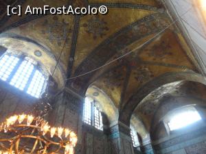 [P10] Hagia Sophia » foto by titus29
 - 
<span class="allrVoted glyphicon glyphicon-heart hidden" id="av1048051"></span>
<a class="m-l-10 hidden" id="sv1048051" onclick="voting_Foto_DelVot(,1048051,2468)" role="button">șterge vot <span class="glyphicon glyphicon-remove"></span></a>
<a id="v91048051" class=" c-red"  onclick="voting_Foto_SetVot(1048051)" role="button"><span class="glyphicon glyphicon-heart-empty"></span> <b>LIKE</b> = Votează poza</a> <img class="hidden"  id="f1048051W9" src="/imagini/loader.gif" border="0" /><span class="AjErrMes hidden" id="e1048051ErM"></span>