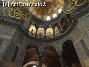 [P14] Hagia Sophia » foto by titus29
 - 
<span class="allrVoted glyphicon glyphicon-heart hidden" id="av1048055"></span>
<a class="m-l-10 hidden" id="sv1048055" onclick="voting_Foto_DelVot(,1048055,2468)" role="button">șterge vot <span class="glyphicon glyphicon-remove"></span></a>
<a id="v91048055" class=" c-red"  onclick="voting_Foto_SetVot(1048055)" role="button"><span class="glyphicon glyphicon-heart-empty"></span> <b>LIKE</b> = Votează poza</a> <img class="hidden"  id="f1048055W9" src="/imagini/loader.gif" border="0" /><span class="AjErrMes hidden" id="e1048055ErM"></span>
