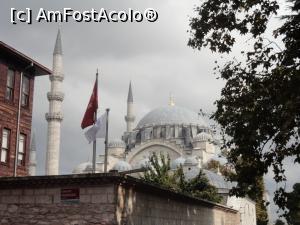 [P23] Moscheea Suleymaniye » foto by titus29
 - 
<span class="allrVoted glyphicon glyphicon-heart hidden" id="av1048129"></span>
<a class="m-l-10 hidden" id="sv1048129" onclick="voting_Foto_DelVot(,1048129,2468)" role="button">șterge vot <span class="glyphicon glyphicon-remove"></span></a>
<a id="v91048129" class=" c-red"  onclick="voting_Foto_SetVot(1048129)" role="button"><span class="glyphicon glyphicon-heart-empty"></span> <b>LIKE</b> = Votează poza</a> <img class="hidden"  id="f1048129W9" src="/imagini/loader.gif" border="0" /><span class="AjErrMes hidden" id="e1048129ErM"></span>