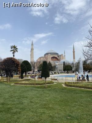 [P60] Hagia Sofia » foto by aurora56
 - 
<span class="allrVoted glyphicon glyphicon-heart hidden" id="av1296241"></span>
<a class="m-l-10 hidden" id="sv1296241" onclick="voting_Foto_DelVot(,1296241,2468)" role="button">șterge vot <span class="glyphicon glyphicon-remove"></span></a>
<a id="v91296241" class=" c-red"  onclick="voting_Foto_SetVot(1296241)" role="button"><span class="glyphicon glyphicon-heart-empty"></span> <b>LIKE</b> = Votează poza</a> <img class="hidden"  id="f1296241W9" src="/imagini/loader.gif" border="0" /><span class="AjErrMes hidden" id="e1296241ErM"></span>