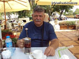 [P19] Popas la o terasă, pentru un ceai de mere şi o îngheţată » foto by Carmen Ion
 - 
<span class="allrVoted glyphicon glyphicon-heart hidden" id="av565538"></span>
<a class="m-l-10 hidden" id="sv565538" onclick="voting_Foto_DelVot(,565538,2468)" role="button">șterge vot <span class="glyphicon glyphicon-remove"></span></a>
<a id="v9565538" class=" c-red"  onclick="voting_Foto_SetVot(565538)" role="button"><span class="glyphicon glyphicon-heart-empty"></span> <b>LIKE</b> = Votează poza</a> <img class="hidden"  id="f565538W9" src="/imagini/loader.gif" border="0" /><span class="AjErrMes hidden" id="e565538ErM"></span>