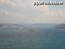 [P11] Vedere panoramica de la Palatul Topkapi cu Bosforul si in fundal se vede renumitul Pod Ataturk » foto by ileanaxperta*
 - 
<span class="allrVoted glyphicon glyphicon-heart hidden" id="av25477"></span>
<a class="m-l-10 hidden" id="sv25477" onclick="voting_Foto_DelVot(,25477,2468)" role="button">șterge vot <span class="glyphicon glyphicon-remove"></span></a>
<a id="v925477" class=" c-red"  onclick="voting_Foto_SetVot(25477)" role="button"><span class="glyphicon glyphicon-heart-empty"></span> <b>LIKE</b> = Votează poza</a> <img class="hidden"  id="f25477W9" src="/imagini/loader.gif" border="0" /><span class="AjErrMes hidden" id="e25477ErM"></span>