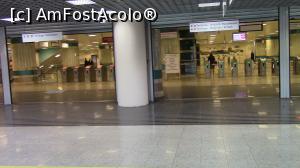 [P23] Statia Yenikapi. Peron acces către Aeroportul Ataturk.  » foto by ovidiuyepi
 - 
<span class="allrVoted glyphicon glyphicon-heart hidden" id="av749438"></span>
<a class="m-l-10 hidden" id="sv749438" onclick="voting_Foto_DelVot(,749438,2468)" role="button">șterge vot <span class="glyphicon glyphicon-remove"></span></a>
<a id="v9749438" class=" c-red"  onclick="voting_Foto_SetVot(749438)" role="button"><span class="glyphicon glyphicon-heart-empty"></span> <b>LIKE</b> = Votează poza</a> <img class="hidden"  id="f749438W9" src="/imagini/loader.gif" border="0" /><span class="AjErrMes hidden" id="e749438ErM"></span>