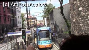 [P11] BigBus Tours. Statia de tramvai Gulhane; Hudavendigar Caddesi, Cartier Fatih.  » foto by ovidiuyepi
 - 
<span class="allrVoted glyphicon glyphicon-heart hidden" id="av765261"></span>
<a class="m-l-10 hidden" id="sv765261" onclick="voting_Foto_DelVot(,765261,2468)" role="button">șterge vot <span class="glyphicon glyphicon-remove"></span></a>
<a id="v9765261" class=" c-red"  onclick="voting_Foto_SetVot(765261)" role="button"><span class="glyphicon glyphicon-heart-empty"></span> <b>LIKE</b> = Votează poza</a> <img class="hidden"  id="f765261W9" src="/imagini/loader.gif" border="0" /><span class="AjErrMes hidden" id="e765261ErM"></span>
