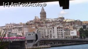 [P17] BigBus Tours. Beyoglu, cu Podul si Turnul Galata.  » foto by ovidiuyepi
 - 
<span class="allrVoted glyphicon glyphicon-heart hidden" id="av765267"></span>
<a class="m-l-10 hidden" id="sv765267" onclick="voting_Foto_DelVot(,765267,2468)" role="button">șterge vot <span class="glyphicon glyphicon-remove"></span></a>
<a id="v9765267" class=" c-red"  onclick="voting_Foto_SetVot(765267)" role="button"><span class="glyphicon glyphicon-heart-empty"></span> <b>LIKE</b> = Votează poza</a> <img class="hidden"  id="f765267W9" src="/imagini/loader.gif" border="0" /><span class="AjErrMes hidden" id="e765267ErM"></span>