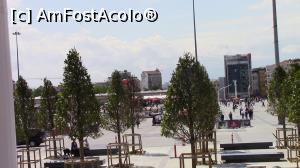 [P09] BigBus Tours. O mica parte din Piața Taksim.  » foto by ovidiuyepi
 - 
<span class="allrVoted glyphicon glyphicon-heart hidden" id="av765259"></span>
<a class="m-l-10 hidden" id="sv765259" onclick="voting_Foto_DelVot(,765259,2468)" role="button">șterge vot <span class="glyphicon glyphicon-remove"></span></a>
<a id="v9765259" class=" c-red"  onclick="voting_Foto_SetVot(765259)" role="button"><span class="glyphicon glyphicon-heart-empty"></span> <b>LIKE</b> = Votează poza</a> <img class="hidden"  id="f765259W9" src="/imagini/loader.gif" border="0" /><span class="AjErrMes hidden" id="e765259ErM"></span>