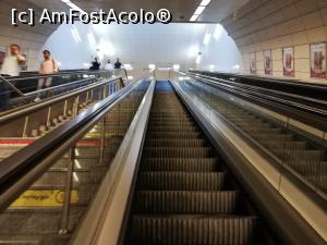 [P18] Mijloace de transport in comun din Istanbul - statie metrou » foto by ⭐ValentinB_88⭐
 - 
<span class="allrVoted glyphicon glyphicon-heart hidden" id="av1306653"></span>
<a class="m-l-10 hidden" id="sv1306653" onclick="voting_Foto_DelVot(,1306653,2468)" role="button">șterge vot <span class="glyphicon glyphicon-remove"></span></a>
<a id="v91306653" class=" c-red"  onclick="voting_Foto_SetVot(1306653)" role="button"><span class="glyphicon glyphicon-heart-empty"></span> <b>LIKE</b> = Votează poza</a> <img class="hidden"  id="f1306653W9" src="/imagini/loader.gif" border="0" /><span class="AjErrMes hidden" id="e1306653ErM"></span>
