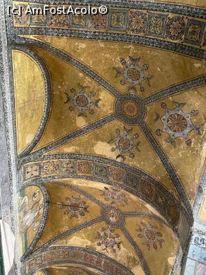 [P25] Moscheea Sfanta Sofia » foto by michaela_1961
 - 
<span class="allrVoted glyphicon glyphicon-heart hidden" id="av1346416"></span>
<a class="m-l-10 hidden" id="sv1346416" onclick="voting_Foto_DelVot(,1346416,2468)" role="button">șterge vot <span class="glyphicon glyphicon-remove"></span></a>
<a id="v91346416" class=" c-red"  onclick="voting_Foto_SetVot(1346416)" role="button"><span class="glyphicon glyphicon-heart-empty"></span> <b>LIKE</b> = Votează poza</a> <img class="hidden"  id="f1346416W9" src="/imagini/loader.gif" border="0" /><span class="AjErrMes hidden" id="e1346416ErM"></span>