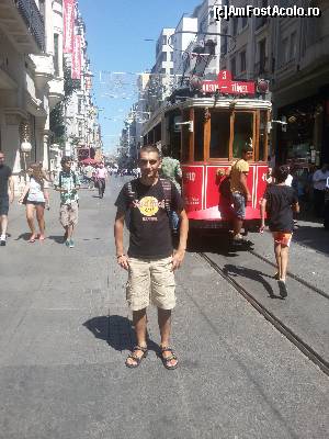 [P19] Funicularul de pe Istiklal caddesi » foto by CosminZichil
 - 
<span class="allrVoted glyphicon glyphicon-heart hidden" id="av619761"></span>
<a class="m-l-10 hidden" id="sv619761" onclick="voting_Foto_DelVot(,619761,2468)" role="button">șterge vot <span class="glyphicon glyphicon-remove"></span></a>
<a id="v9619761" class=" c-red"  onclick="voting_Foto_SetVot(619761)" role="button"><span class="glyphicon glyphicon-heart-empty"></span> <b>LIKE</b> = Votează poza</a> <img class="hidden"  id="f619761W9" src="/imagini/loader.gif" border="0" /><span class="AjErrMes hidden" id="e619761ErM"></span>