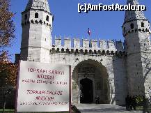 [P10] Intrarea in palatul sultanilor Topkapi » foto by pepsi70ro
 - 
<span class="allrVoted glyphicon glyphicon-heart hidden" id="av24248"></span>
<a class="m-l-10 hidden" id="sv24248" onclick="voting_Foto_DelVot(,24248,2468)" role="button">șterge vot <span class="glyphicon glyphicon-remove"></span></a>
<a id="v924248" class=" c-red"  onclick="voting_Foto_SetVot(24248)" role="button"><span class="glyphicon glyphicon-heart-empty"></span> <b>LIKE</b> = Votează poza</a> <img class="hidden"  id="f24248W9" src="/imagini/loader.gif" border="0" /><span class="AjErrMes hidden" id="e24248ErM"></span>
