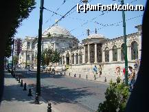 [P19] Istanbul, Bulevardul Central care se opreste in Parcul Central, unde se afla Hagia Sofia si Moscheea Albastra. » foto by costin1968
 - 
<span class="allrVoted glyphicon glyphicon-heart hidden" id="av77125"></span>
<a class="m-l-10 hidden" id="sv77125" onclick="voting_Foto_DelVot(,77125,2468)" role="button">șterge vot <span class="glyphicon glyphicon-remove"></span></a>
<a id="v977125" class=" c-red"  onclick="voting_Foto_SetVot(77125)" role="button"><span class="glyphicon glyphicon-heart-empty"></span> <b>LIKE</b> = Votează poza</a> <img class="hidden"  id="f77125W9" src="/imagini/loader.gif" border="0" /><span class="AjErrMes hidden" id="e77125ErM"></span>