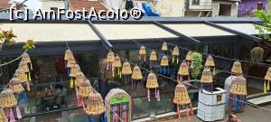 [P13] Antik Balat Café, în curte » foto by irinad
 - 
<span class="allrVoted glyphicon glyphicon-heart hidden" id="av1362888"></span>
<a class="m-l-10 hidden" id="sv1362888" onclick="voting_Foto_DelVot(,1362888,2468)" role="button">șterge vot <span class="glyphicon glyphicon-remove"></span></a>
<a id="v91362888" class=" c-red"  onclick="voting_Foto_SetVot(1362888)" role="button"><span class="glyphicon glyphicon-heart-empty"></span> <b>LIKE</b> = Votează poza</a> <img class="hidden"  id="f1362888W9" src="/imagini/loader.gif" border="0" /><span class="AjErrMes hidden" id="e1362888ErM"></span>