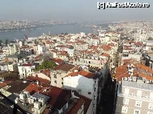 [P26] Cornul de aur şi Beyoğlu văzute din Turnul Galata » foto by irinad
 - 
<span class="allrVoted glyphicon glyphicon-heart hidden" id="av690653"></span>
<a class="m-l-10 hidden" id="sv690653" onclick="voting_Foto_DelVot(,690653,2468)" role="button">șterge vot <span class="glyphicon glyphicon-remove"></span></a>
<a id="v9690653" class=" c-red"  onclick="voting_Foto_SetVot(690653)" role="button"><span class="glyphicon glyphicon-heart-empty"></span> <b>LIKE</b> = Votează poza</a> <img class="hidden"  id="f690653W9" src="/imagini/loader.gif" border="0" /><span class="AjErrMes hidden" id="e690653ErM"></span>