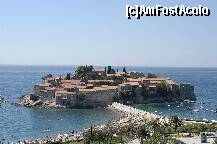 [P07] Sveti Stefan,Budva-in sfarsit o delectare cu albastru. » foto by lolla
 - 
<span class="allrVoted glyphicon glyphicon-heart hidden" id="av177192"></span>
<a class="m-l-10 hidden" id="sv177192" onclick="voting_Foto_DelVot(,177192,2483)" role="button">șterge vot <span class="glyphicon glyphicon-remove"></span></a>
<a id="v9177192" class=" c-red"  onclick="voting_Foto_SetVot(177192)" role="button"><span class="glyphicon glyphicon-heart-empty"></span> <b>LIKE</b> = Votează poza</a> <img class="hidden"  id="f177192W9" src="/imagini/loader.gif" border="0" /><span class="AjErrMes hidden" id="e177192ErM"></span>