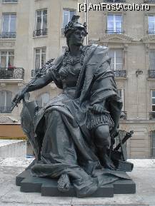 [P25] Franta - Paris - Muzeul D'Orsay - Statuia continentului Europa » foto by Diaura*
 - 
<span class="allrVoted glyphicon glyphicon-heart hidden" id="av212341"></span>
<a class="m-l-10 hidden" id="sv212341" onclick="voting_Foto_DelVot(,212341,2491)" role="button">șterge vot <span class="glyphicon glyphicon-remove"></span></a>
<a id="v9212341" class=" c-red"  onclick="voting_Foto_SetVot(212341)" role="button"><span class="glyphicon glyphicon-heart-empty"></span> <b>LIKE</b> = Votează poza</a> <img class="hidden"  id="f212341W9" src="/imagini/loader.gif" border="0" /><span class="AjErrMes hidden" id="e212341ErM"></span>