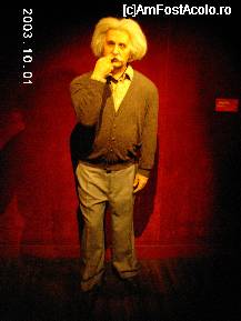 [P35] Albert Einstein » foto by Costi
 - 
<span class="allrVoted glyphicon glyphicon-heart hidden" id="av31892"></span>
<a class="m-l-10 hidden" id="sv31892" onclick="voting_Foto_DelVot(,31892,2491)" role="button">șterge vot <span class="glyphicon glyphicon-remove"></span></a>
<a id="v931892" class=" c-red"  onclick="voting_Foto_SetVot(31892)" role="button"><span class="glyphicon glyphicon-heart-empty"></span> <b>LIKE</b> = Votează poza</a> <img class="hidden"  id="f31892W9" src="/imagini/loader.gif" border="0" /><span class="AjErrMes hidden" id="e31892ErM"></span>