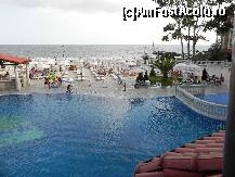 [P14] dupa cate se vede, erau sezlonguri de ajuns la piscina » foto by SimonaL
 - 
<span class="allrVoted glyphicon glyphicon-heart hidden" id="av243941"></span>
<a class="m-l-10 hidden" id="sv243941" onclick="voting_Foto_DelVot(,243941,2498)" role="button">șterge vot <span class="glyphicon glyphicon-remove"></span></a>
<a id="v9243941" class=" c-red"  onclick="voting_Foto_SetVot(243941)" role="button"><span class="glyphicon glyphicon-heart-empty"></span> <b>LIKE</b> = Votează poza</a> <img class="hidden"  id="f243941W9" src="/imagini/loader.gif" border="0" /><span class="AjErrMes hidden" id="e243941ErM"></span>