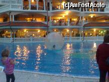 [P06] Piscina hotelului. .... » foto by mctudor
 - 
<span class="allrVoted glyphicon glyphicon-heart hidden" id="av149235"></span>
<a class="m-l-10 hidden" id="sv149235" onclick="voting_Foto_DelVot(,149235,2498)" role="button">șterge vot <span class="glyphicon glyphicon-remove"></span></a>
<a id="v9149235" class=" c-red"  onclick="voting_Foto_SetVot(149235)" role="button"><span class="glyphicon glyphicon-heart-empty"></span> <b>LIKE</b> = Votează poza</a> <img class="hidden"  id="f149235W9" src="/imagini/loader.gif" border="0" /><span class="AjErrMes hidden" id="e149235ErM"></span>