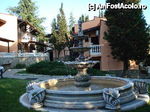 [P29] Hotel Royal Park - prin resort în zona vilelor » foto by nicole33
 - 
<span class="allrVoted glyphicon glyphicon-heart hidden" id="av406242"></span>
<a class="m-l-10 hidden" id="sv406242" onclick="voting_Foto_DelVot(,406242,2498)" role="button">șterge vot <span class="glyphicon glyphicon-remove"></span></a>
<a id="v9406242" class=" c-red"  onclick="voting_Foto_SetVot(406242)" role="button"><span class="glyphicon glyphicon-heart-empty"></span> <b>LIKE</b> = Votează poza</a> <img class="hidden"  id="f406242W9" src="/imagini/loader.gif" border="0" /><span class="AjErrMes hidden" id="e406242ErM"></span>