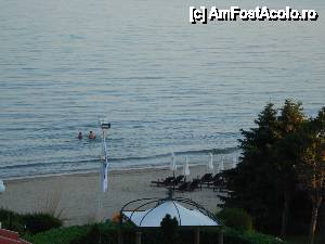 [P38] Hotel Royal Park - plaja și marea » foto by nicole33
 - 
<span class="allrVoted glyphicon glyphicon-heart hidden" id="av406251"></span>
<a class="m-l-10 hidden" id="sv406251" onclick="voting_Foto_DelVot(,406251,2498)" role="button">șterge vot <span class="glyphicon glyphicon-remove"></span></a>
<a id="v9406251" class=" c-red"  onclick="voting_Foto_SetVot(406251)" role="button"><span class="glyphicon glyphicon-heart-empty"></span> <b>LIKE</b> = Votează poza</a> <img class="hidden"  id="f406251W9" src="/imagini/loader.gif" border="0" /><span class="AjErrMes hidden" id="e406251ErM"></span>