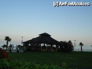 [P46] Hotel Royal Park - beach barul cu plată » foto by nicole33
 - 
<span class="allrVoted glyphicon glyphicon-heart hidden" id="av406259"></span>
<a class="m-l-10 hidden" id="sv406259" onclick="voting_Foto_DelVot(,406259,2498)" role="button">șterge vot <span class="glyphicon glyphicon-remove"></span></a>
<a id="v9406259" class=" c-red"  onclick="voting_Foto_SetVot(406259)" role="button"><span class="glyphicon glyphicon-heart-empty"></span> <b>LIKE</b> = Votează poza</a> <img class="hidden"  id="f406259W9" src="/imagini/loader.gif" border="0" /><span class="AjErrMes hidden" id="e406259ErM"></span>