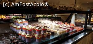 [P06] Prăjituri bune » foto by Cosmos
 - 
<span class="allrVoted glyphicon glyphicon-heart hidden" id="av1354646"></span>
<a class="m-l-10 hidden" id="sv1354646" onclick="voting_Foto_DelVot(,1354646,2502)" role="button">șterge vot <span class="glyphicon glyphicon-remove"></span></a>
<a id="v91354646" class=" c-red"  onclick="voting_Foto_SetVot(1354646)" role="button"><span class="glyphicon glyphicon-heart-empty"></span> <b>LIKE</b> = Votează poza</a> <img class="hidden"  id="f1354646W9" src="/imagini/loader.gif" border="0" /><span class="AjErrMes hidden" id="e1354646ErM"></span>