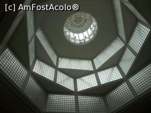 [P16] Pinacoteca din Berlin. Luminatorul muzeului. » foto by mihaelavoicu
 - 
<span class="allrVoted glyphicon glyphicon-heart hidden" id="av1166415"></span>
<a class="m-l-10 hidden" id="sv1166415" onclick="voting_Foto_DelVot(,1166415,2504)" role="button">șterge vot <span class="glyphicon glyphicon-remove"></span></a>
<a id="v91166415" class=" c-red"  onclick="voting_Foto_SetVot(1166415)" role="button"><span class="glyphicon glyphicon-heart-empty"></span> <b>LIKE</b> = Votează poza</a> <img class="hidden"  id="f1166415W9" src="/imagini/loader.gif" border="0" /><span class="AjErrMes hidden" id="e1166415ErM"></span>