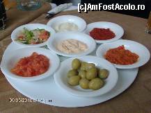 [P02] Aperitivul din partea casei. Era insotit si de o paine traditionala, proaspata si calda. » foto by ramo_info
 - 
<span class="allrVoted glyphicon glyphicon-heart hidden" id="av63057"></span>
<a class="m-l-10 hidden" id="sv63057" onclick="voting_Foto_DelVot(,63057,2508)" role="button">șterge vot <span class="glyphicon glyphicon-remove"></span></a>
<a id="v963057" class=" c-red"  onclick="voting_Foto_SetVot(63057)" role="button"><span class="glyphicon glyphicon-heart-empty"></span> <b>LIKE</b> = Votează poza</a> <img class="hidden"  id="f63057W9" src="/imagini/loader.gif" border="0" /><span class="AjErrMes hidden" id="e63057ErM"></span>