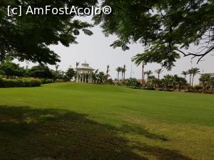 [P05] 'casa alba' unde se jucau seara fetele noastre » foto by Lumi
 - 
<span class="allrVoted glyphicon glyphicon-heart hidden" id="av983783"></span>
<a class="m-l-10 hidden" id="sv983783" onclick="voting_Foto_DelVot(,983783,2513)" role="button">șterge vot <span class="glyphicon glyphicon-remove"></span></a>
<a id="v9983783" class=" c-red"  onclick="voting_Foto_SetVot(983783)" role="button"><span class="glyphicon glyphicon-heart-empty"></span> <b>LIKE</b> = Votează poza</a> <img class="hidden"  id="f983783W9" src="/imagini/loader.gif" border="0" /><span class="AjErrMes hidden" id="e983783ErM"></span>