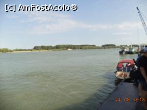[P10] Pontonul de la Tulcea Port Aval » foto by Yersinia Pestis
 - 
<span class="allrVoted glyphicon glyphicon-heart hidden" id="av1004624"></span>
<a class="m-l-10 hidden" id="sv1004624" onclick="voting_Foto_DelVot(,1004624,2514)" role="button">șterge vot <span class="glyphicon glyphicon-remove"></span></a>
<a id="v91004624" class=" c-red"  onclick="voting_Foto_SetVot(1004624)" role="button"><span class="glyphicon glyphicon-heart-empty"></span> <b>LIKE</b> = Votează poza</a> <img class="hidden"  id="f1004624W9" src="/imagini/loader.gif" border="0" /><span class="AjErrMes hidden" id="e1004624ErM"></span>