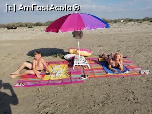 [P04] Locul de campare pe plaja » foto by nichifor
 - 
<span class="allrVoted glyphicon glyphicon-heart hidden" id="av1182335"></span>
<a class="m-l-10 hidden" id="sv1182335" onclick="voting_Foto_DelVot(,1182335,2514)" role="button">șterge vot <span class="glyphicon glyphicon-remove"></span></a>
<a id="v91182335" class=" c-red"  onclick="voting_Foto_SetVot(1182335)" role="button"><span class="glyphicon glyphicon-heart-empty"></span> <b>LIKE</b> = Votează poza</a> <img class="hidden"  id="f1182335W9" src="/imagini/loader.gif" border="0" /><span class="AjErrMes hidden" id="e1182335ErM"></span>
