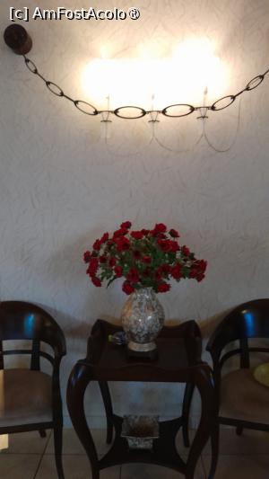 [P18] hol hotel » foto by Yolanda
 - 
<span class="allrVoted glyphicon glyphicon-heart hidden" id="av1394055"></span>
<a class="m-l-10 hidden" id="sv1394055" onclick="voting_Foto_DelVot(,1394055,2520)" role="button">șterge vot <span class="glyphicon glyphicon-remove"></span></a>
<a id="v91394055" class=" c-red"  onclick="voting_Foto_SetVot(1394055)" role="button"><span class="glyphicon glyphicon-heart-empty"></span> <b>LIKE</b> = Votează poza</a> <img class="hidden"  id="f1394055W9" src="/imagini/loader.gif" border="0" /><span class="AjErrMes hidden" id="e1394055ErM"></span>