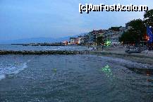 [P04] Plaja seara. » foto by simona
 - 
<span class="allrVoted glyphicon glyphicon-heart hidden" id="av79965"></span>
<a class="m-l-10 hidden" id="sv79965" onclick="voting_Foto_DelVot(,79965,2525)" role="button">șterge vot <span class="glyphicon glyphicon-remove"></span></a>
<a id="v979965" class=" c-red"  onclick="voting_Foto_SetVot(79965)" role="button"><span class="glyphicon glyphicon-heart-empty"></span> <b>LIKE</b> = Votează poza</a> <img class="hidden"  id="f79965W9" src="/imagini/loader.gif" border="0" /><span class="AjErrMes hidden" id="e79965ErM"></span>