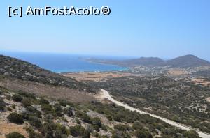 [P10] Antiparos-vedere de la peșteră » foto by krisztike
 - 
<span class="allrVoted glyphicon glyphicon-heart hidden" id="av1051868"></span>
<a class="m-l-10 hidden" id="sv1051868" onclick="voting_Foto_DelVot(,1051868,2551)" role="button">șterge vot <span class="glyphicon glyphicon-remove"></span></a>
<a id="v91051868" class=" c-red"  onclick="voting_Foto_SetVot(1051868)" role="button"><span class="glyphicon glyphicon-heart-empty"></span> <b>LIKE</b> = Votează poza</a> <img class="hidden"  id="f1051868W9" src="/imagini/loader.gif" border="0" /><span class="AjErrMes hidden" id="e1051868ErM"></span>
