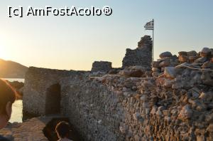 [P31] Cetatea venețiană - Naousa » foto by krisztike
 - 
<span class="allrVoted glyphicon glyphicon-heart hidden" id="av1051892"></span>
<a class="m-l-10 hidden" id="sv1051892" onclick="voting_Foto_DelVot(,1051892,2551)" role="button">șterge vot <span class="glyphicon glyphicon-remove"></span></a>
<a id="v91051892" class=" c-red"  onclick="voting_Foto_SetVot(1051892)" role="button"><span class="glyphicon glyphicon-heart-empty"></span> <b>LIKE</b> = Votează poza</a> <img class="hidden"  id="f1051892W9" src="/imagini/loader.gif" border="0" /><span class="AjErrMes hidden" id="e1051892ErM"></span>