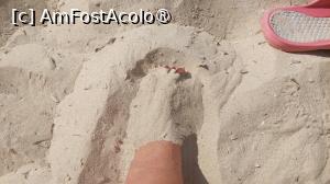 [P26] Agia Anna - plaja; iată cât de gros e stratul de nisip » foto by Carmen Ion
 - 
<span class="allrVoted glyphicon glyphicon-heart hidden" id="av1425595"></span>
<a class="m-l-10 hidden" id="sv1425595" onclick="voting_Foto_DelVot(,1425595,2551)" role="button">șterge vot <span class="glyphicon glyphicon-remove"></span></a>
<a id="v91425595" class=" c-red"  onclick="voting_Foto_SetVot(1425595)" role="button"><span class="glyphicon glyphicon-heart-empty"></span> <b>LIKE</b> = Votează poza</a> <img class="hidden"  id="f1425595W9" src="/imagini/loader.gif" border="0" /><span class="AjErrMes hidden" id="e1425595ErM"></span>