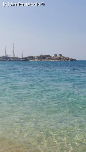 [P32] Agia Anna - micul port » foto by Carmen Ion
 - 
<span class="allrVoted glyphicon glyphicon-heart hidden" id="av1425601"></span>
<a class="m-l-10 hidden" id="sv1425601" onclick="voting_Foto_DelVot(,1425601,2551)" role="button">șterge vot <span class="glyphicon glyphicon-remove"></span></a>
<a id="v91425601" class=" c-red"  onclick="voting_Foto_SetVot(1425601)" role="button"><span class="glyphicon glyphicon-heart-empty"></span> <b>LIKE</b> = Votează poza</a> <img class="hidden"  id="f1425601W9" src="/imagini/loader.gif" border="0" /><span class="AjErrMes hidden" id="e1425601ErM"></span>