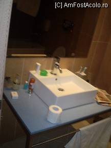 [P10] IN CAMERA-HOTEL AZALIA » foto by viorica c
 - 
<span class="allrVoted glyphicon glyphicon-heart hidden" id="av14019"></span>
<a class="m-l-10 hidden" id="sv14019" onclick="voting_Foto_DelVot(,14019,2555)" role="button">șterge vot <span class="glyphicon glyphicon-remove"></span></a>
<a id="v914019" class=" c-red"  onclick="voting_Foto_SetVot(14019)" role="button"><span class="glyphicon glyphicon-heart-empty"></span> <b>LIKE</b> = Votează poza</a> <img class="hidden"  id="f14019W9" src="/imagini/loader.gif" border="0" /><span class="AjErrMes hidden" id="e14019ErM"></span>