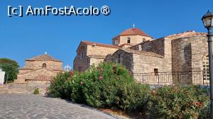 [P14] Catedrala Panagia Ekatondapiliani » foto by Carmen Ion
 - 
<span class="allrVoted glyphicon glyphicon-heart hidden" id="av1421894"></span>
<a class="m-l-10 hidden" id="sv1421894" onclick="voting_Foto_DelVot(,1421894,2566)" role="button">șterge vot <span class="glyphicon glyphicon-remove"></span></a>
<a id="v91421894" class=" c-red"  onclick="voting_Foto_SetVot(1421894)" role="button"><span class="glyphicon glyphicon-heart-empty"></span> <b>LIKE</b> = Votează poza</a> <img class="hidden"  id="f1421894W9" src="/imagini/loader.gif" border="0" /><span class="AjErrMes hidden" id="e1421894ErM"></span>