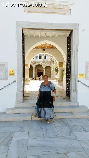 [P15] Catedrala Panagia Ekatondapiliani » foto by Carmen Ion
 - 
<span class="allrVoted glyphicon glyphicon-heart hidden" id="av1421895"></span>
<a class="m-l-10 hidden" id="sv1421895" onclick="voting_Foto_DelVot(,1421895,2566)" role="button">șterge vot <span class="glyphicon glyphicon-remove"></span></a>
<a id="v91421895" class=" c-red"  onclick="voting_Foto_SetVot(1421895)" role="button"><span class="glyphicon glyphicon-heart-empty"></span> <b>LIKE</b> = Votează poza</a> <img class="hidden"  id="f1421895W9" src="/imagini/loader.gif" border="0" /><span class="AjErrMes hidden" id="e1421895ErM"></span>