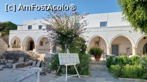 [P17] Catedrala Panagia Ekatondapiliani » foto by Carmen Ion
 - 
<span class="allrVoted glyphicon glyphicon-heart hidden" id="av1421897"></span>
<a class="m-l-10 hidden" id="sv1421897" onclick="voting_Foto_DelVot(,1421897,2566)" role="button">șterge vot <span class="glyphicon glyphicon-remove"></span></a>
<a id="v91421897" class=" c-red"  onclick="voting_Foto_SetVot(1421897)" role="button"><span class="glyphicon glyphicon-heart-empty"></span> <b>LIKE</b> = Votează poza</a> <img class="hidden"  id="f1421897W9" src="/imagini/loader.gif" border="0" /><span class="AjErrMes hidden" id="e1421897ErM"></span>