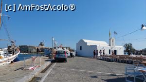 [P55] Portul pescăresc din Naoussa: castelul venețian și Capela Agios Nikolaos » foto by Carmen Ion
 - 
<span class="allrVoted glyphicon glyphicon-heart hidden" id="av1421935"></span>
<a class="m-l-10 hidden" id="sv1421935" onclick="voting_Foto_DelVot(,1421935,2566)" role="button">șterge vot <span class="glyphicon glyphicon-remove"></span></a>
<a id="v91421935" class=" c-red"  onclick="voting_Foto_SetVot(1421935)" role="button"><span class="glyphicon glyphicon-heart-empty"></span> <b>LIKE</b> = Votează poza</a> <img class="hidden"  id="f1421935W9" src="/imagini/loader.gif" border="0" /><span class="AjErrMes hidden" id="e1421935ErM"></span>